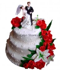 Свадебный торт с лилиями и розами