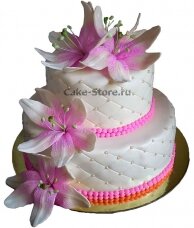 Свадебный торт с лилиями из мастики