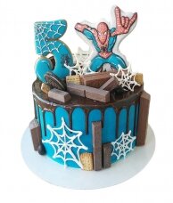 Торт Человек-паук с шоколадом и пряником