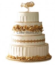Торт свадебный с золотыми кольцами
